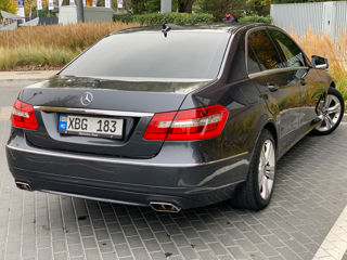 Mercedes E-Class foto 5