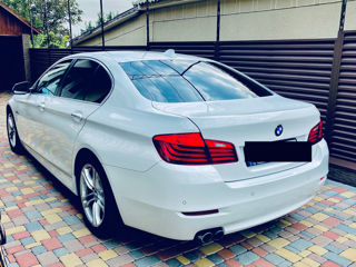 BMW 5 Series foto 3