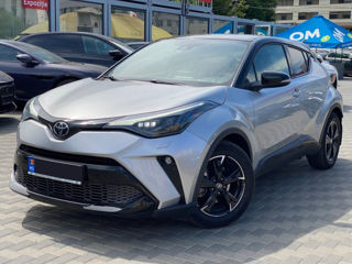 Toyota C-HR foto 1