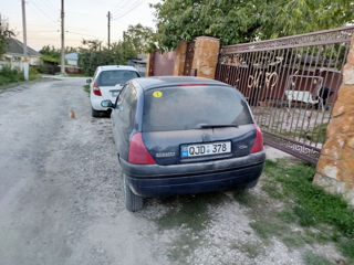 Renault Clio foto 3