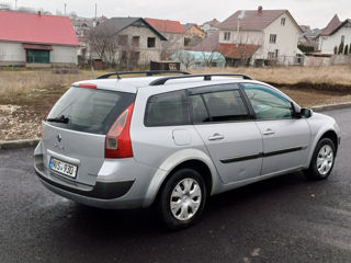 Renault Megane foto 4