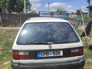 Volkswagen Passat foto 2