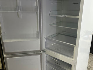 Vind frigider samsung no frost Stare bună functioneaza fara probleme Lucreaza linistit si fara zgomo foto 3