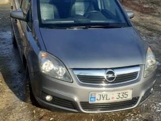 Opel Zafira foto 4