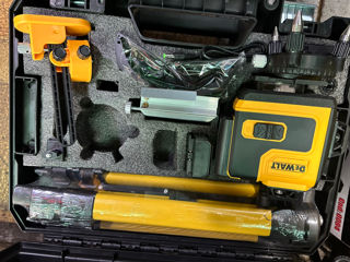 Laser  DeWalt 4D 16linii