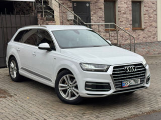 Audi Q7 foto 2