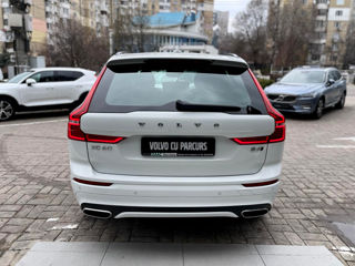 Volvo XC60 фото 6