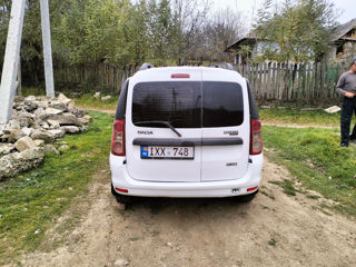 Dacia Logan foto 3