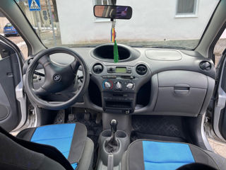 Toyota Yaris foto 4