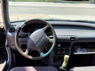 Nissan Micra foto 3