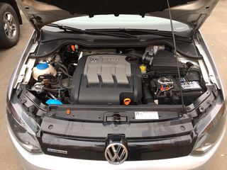 Volkswagen Polo foto 6