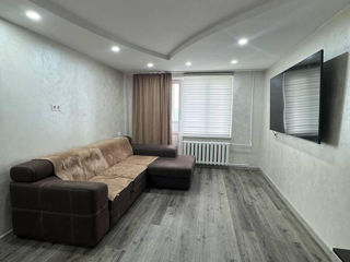 Apartament cu 3 camere, 100 m², Botanica, Chișinău foto 5