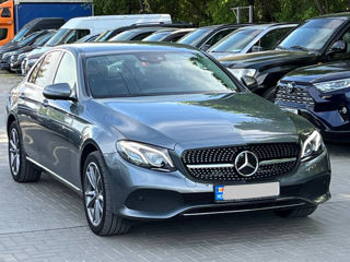 Mercedes E-Class foto 4