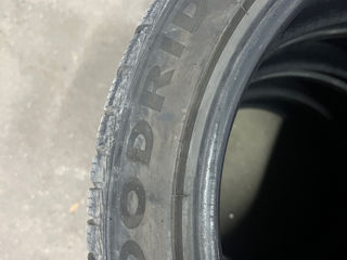 Anvelope de  iarna 225/45 R17 foto 4