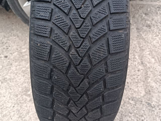 Продам Зимние Шины 215/55 R16 foto 3