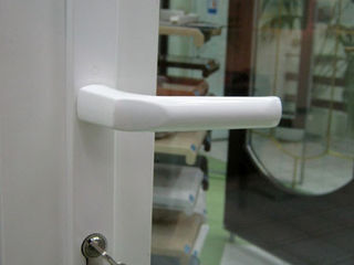Дверная ручка Saturn Hoppe для ПВХ. Сердцевина замка Medos. Доводчики Geze. foto 3