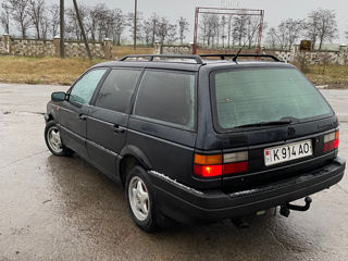 Volkswagen Passat foto 2