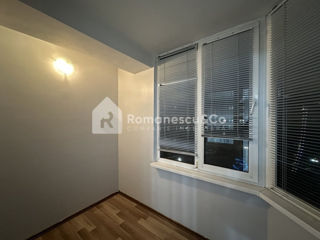 Apartament cu 2 camere, 85 m², Botanica, Chișinău foto 13