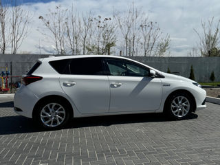 Toyota Auris foto 6