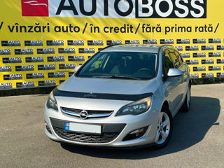 Opel Astra foto 1