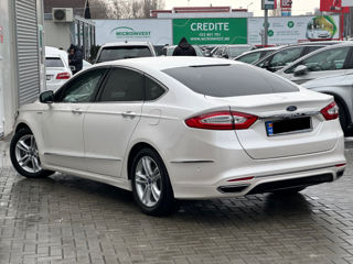 Ford Mondeo foto 5