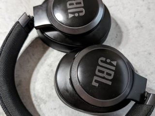 Jbl live660 nc (noise cancelling) foto 2