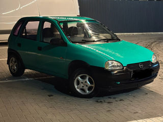 Opel Corsa foto 3