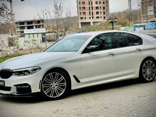 BMW 5 Series foto 3