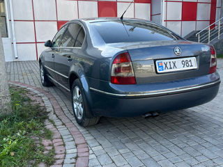 Skoda Superb foto 8