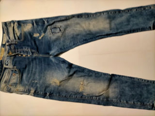 Jeans, se vinde! foto 5