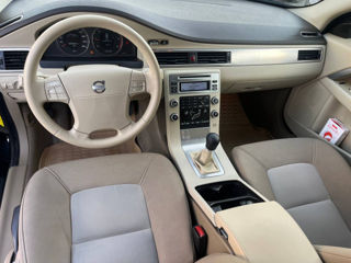 Volvo S80 foto 9