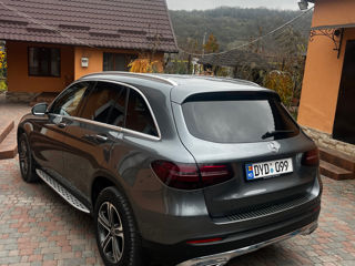 Mercedes GLC foto 4