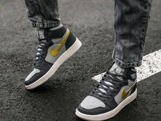 Nike Air Jordan 1 Retro High Grey/Yellow Women's foto 6