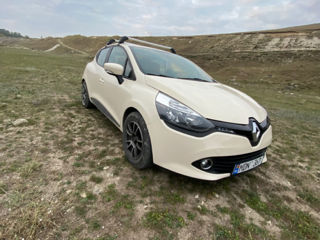 Renault Clio foto 2