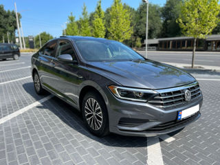 Volkswagen Jetta foto 2