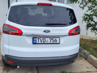 Ford S-Max фото 5