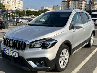 Suzuki SX4 foto 1