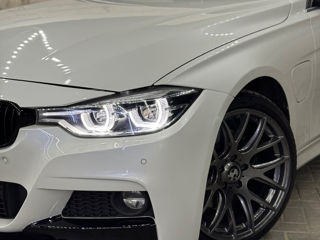 BMW 3 Series foto 6