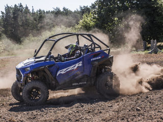 Polaris RZR 1000S foto 8