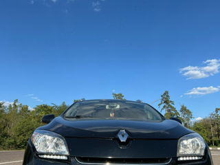 Renault Megane foto 2