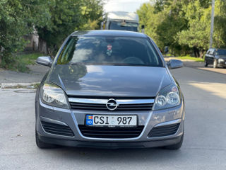 Opel Astra foto 2