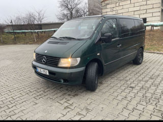 Mercedes Vito foto 2