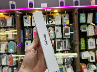 iPhone 16 / 128 GB / Sigilat / Garanție ! + Cadou ! foto 4