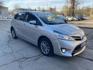 Toyota Verso foto 6