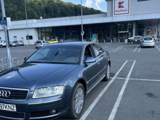 Audi A8 foto 7