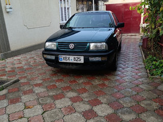 Volkswagen Vento foto 5