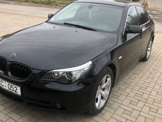 BMW 5 Series foto 7