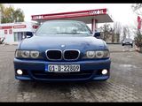 BMW 5 Series foto 4