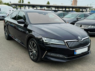 Skoda Superb foto 3