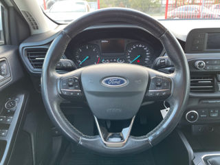 Ford Focus foto 8